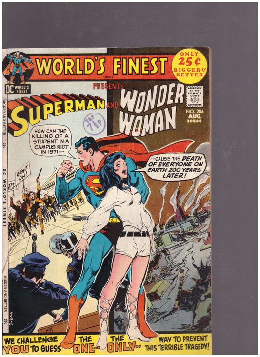 World's Finest No. 204 comic, Superman and Wonder Woman teaming up in 1971, vintage World's Finest comic art, rare DC Comics issue, 1970s Superman Wonder Woman adventures