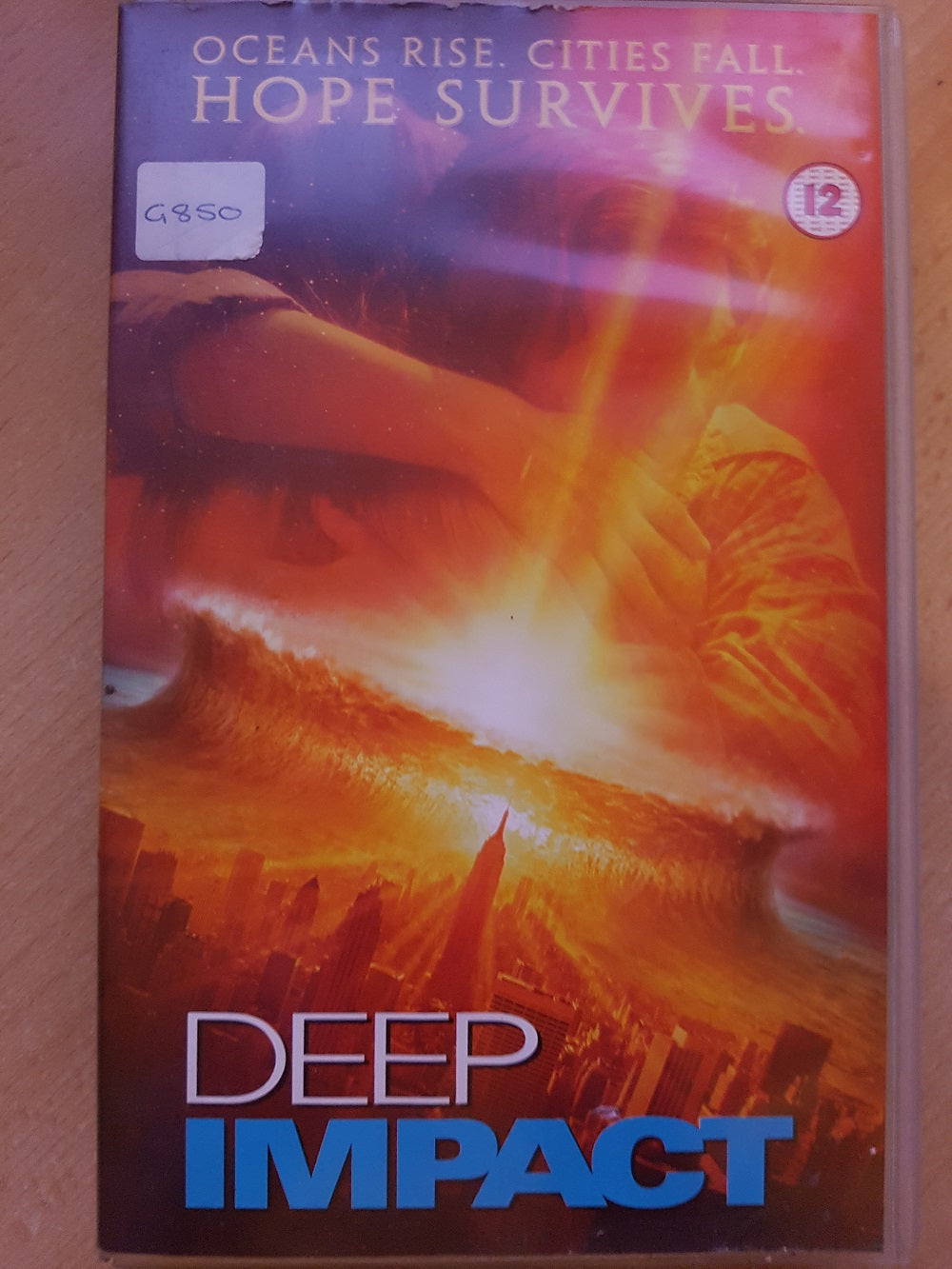 Deep Impact VHS from Dreamworks Home Entertainment (VHA 9003)