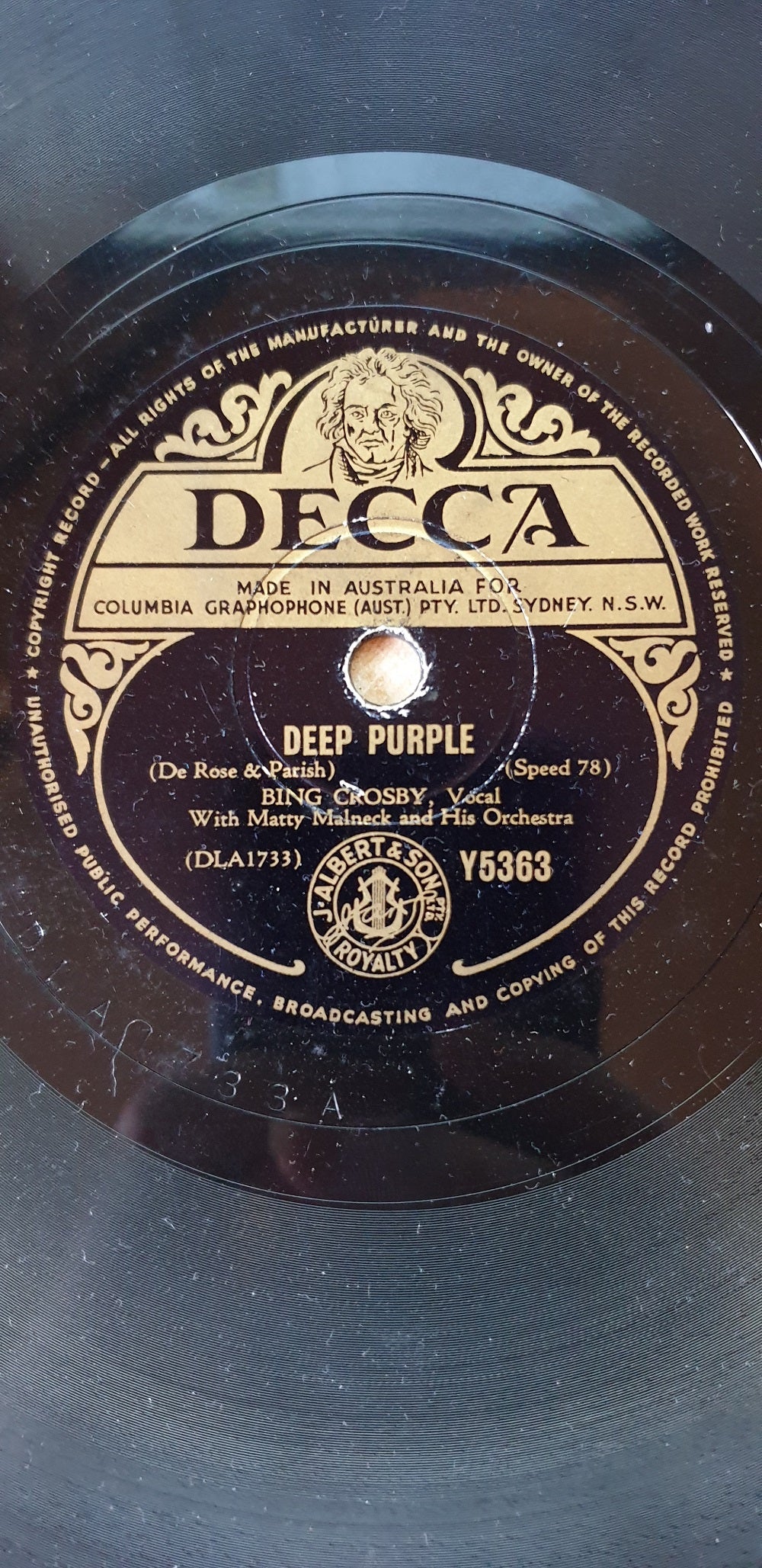 10" 78RPM Deep Purple/Star Dust by Bing Crosby from Decca (Y5363)