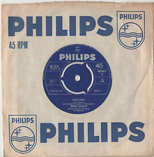 7" 45RPM Hello Dolly/Long Time, No See by Frankie Vaughan from Philips