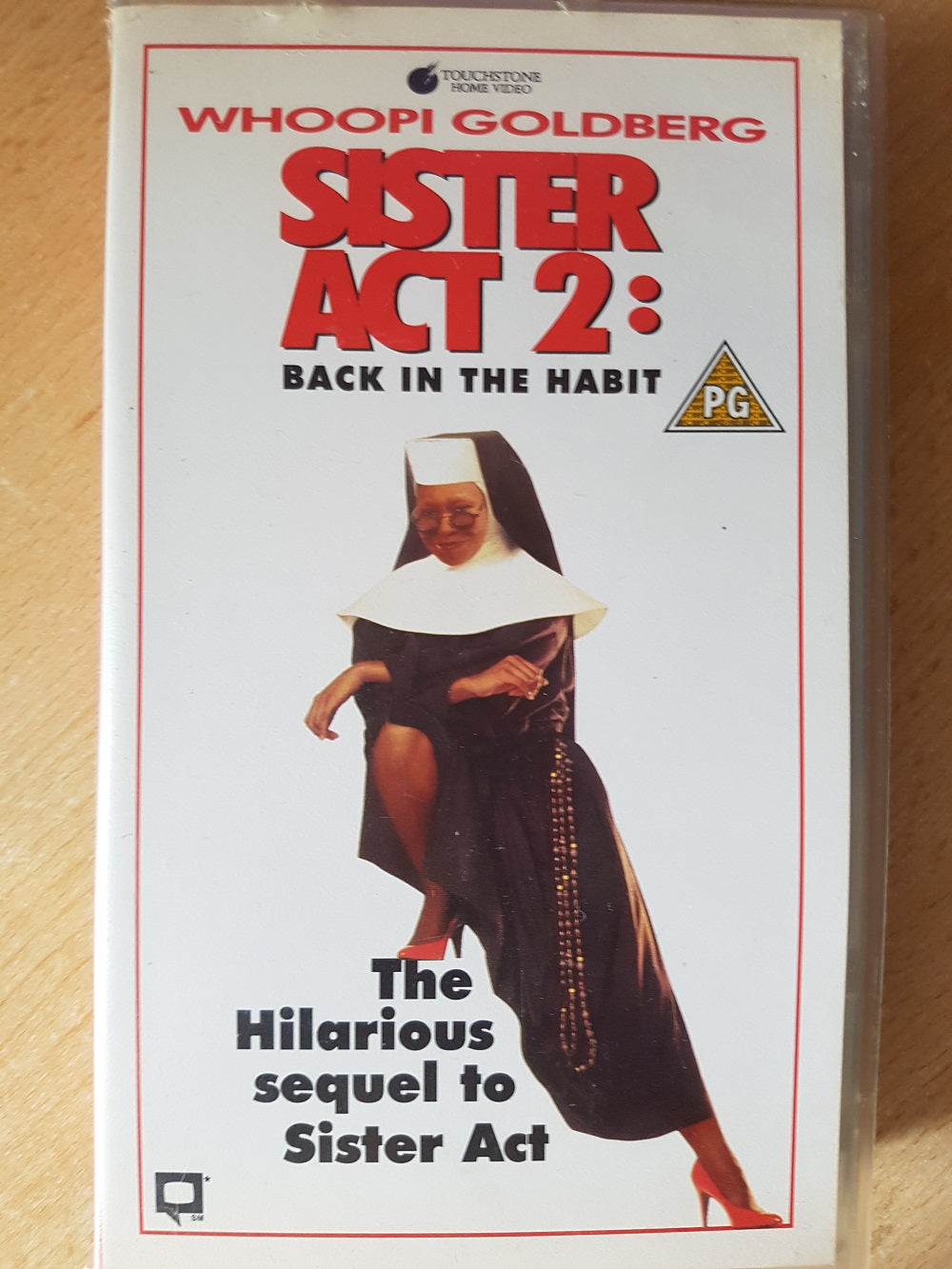 Sister Act 2: Back In The Habit VHS from Touchstone Home Video (D441942)